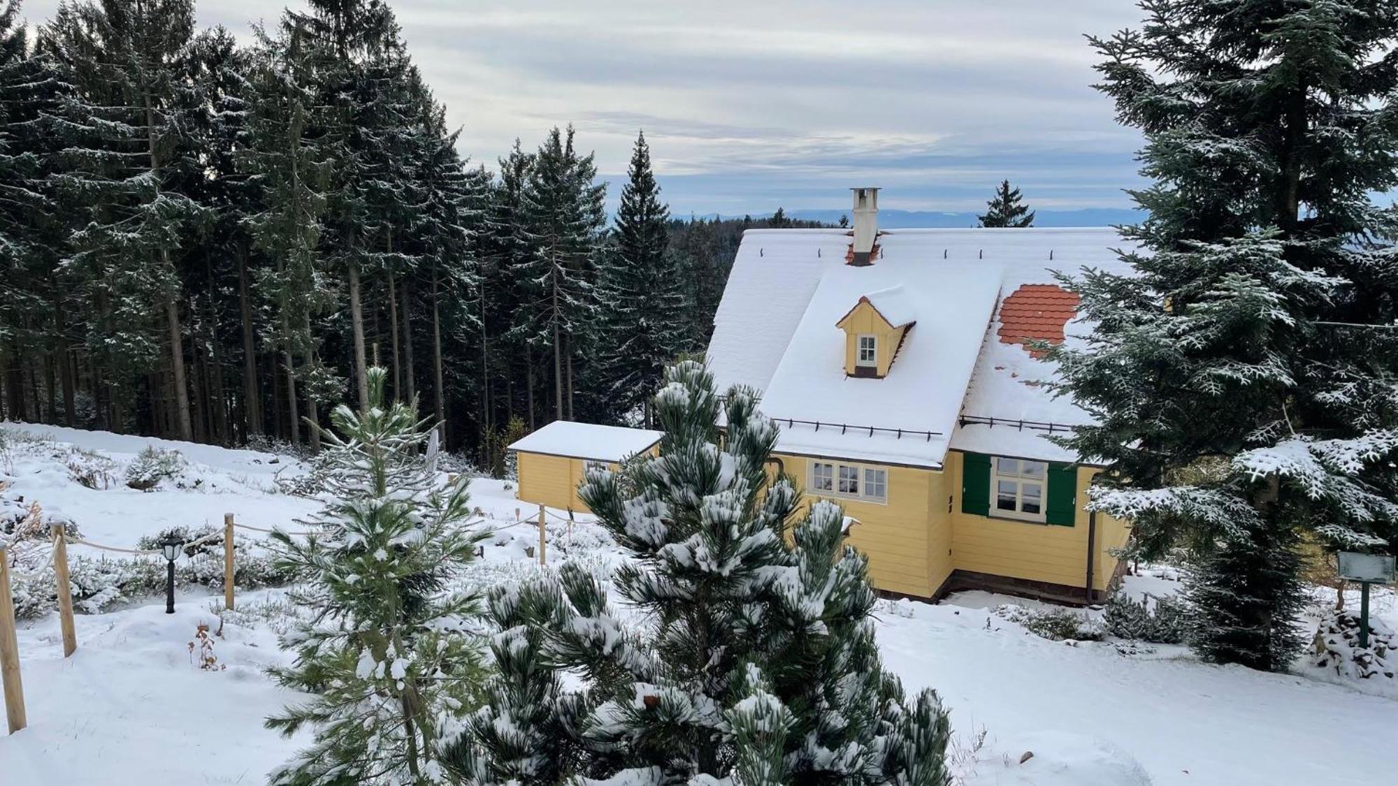 Sonnenhaeusle - Natur. Fernblick. Panorama-Sauna. Sasbachwalden Exterior foto